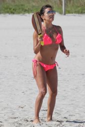 Eva Longoria in a Bikini - Beach in Miami, November 2015