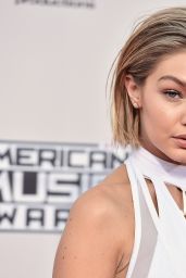 Gigi Hadid – 2015 American Music Awards in Los Angeles