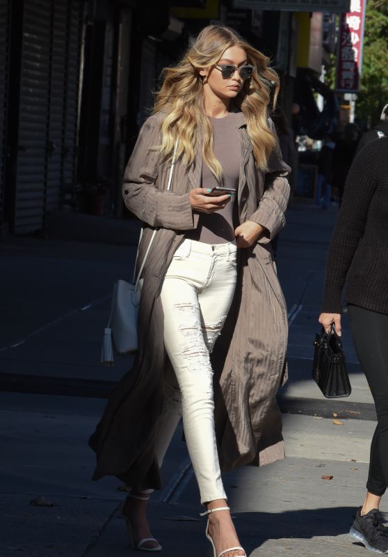 Gigi Hadid Casual Style - Out in New York City, November 2015 