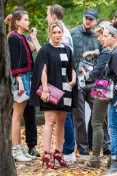 Hilary Duff and Sutton Foster on the Set of 