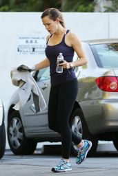 Jennifer Garner - Leaving the Gym in Los Angeles, November 2015