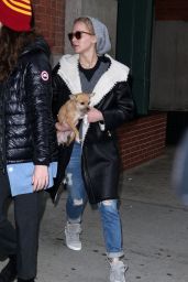 Jennifer Lawrence Street Style - Out in NYC, 11/25/2015