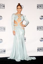 Jennifer Lopez on Red Carpet - 2015 American Music Awards in Los Angeles