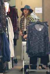 Jessica Alba - Shopping in Beverly Hills, November 2015