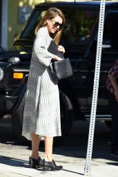 Jessica Alba - Waiting for the Valet in LA, November 2015