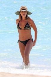 Julie Benz Bikini Pictures - Hawaii, November 2015