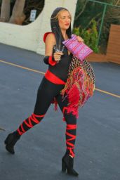 Kate Hudson - Ninja Outfit for a Halloween Party in Malibu, October 2015