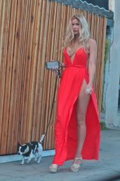 Kennedy Summers - Walking With Her Dog in Hollywood, November 2015