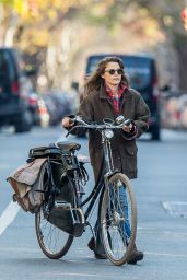Keri Russell Autumn Style - Out in NYC, November 2015