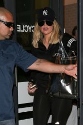 Khloe Kardashian Night Out - Soul Cycle in Los Angeles, 11/29/2015