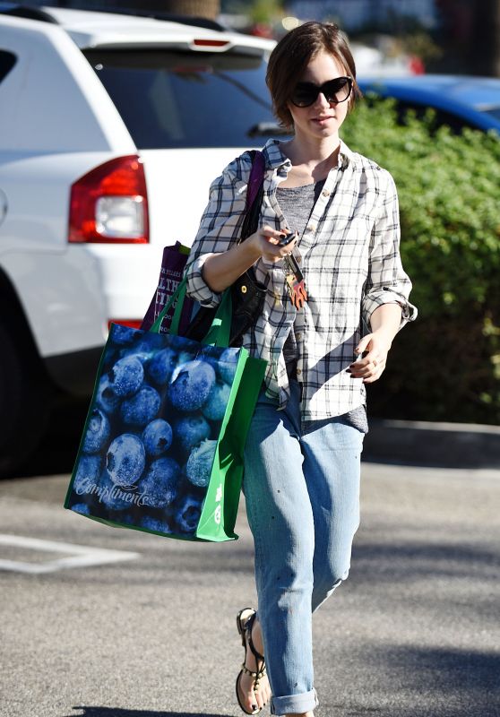 Lily Collins - Shopping in LA, November 2015