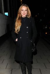 Lindsay Lohan Night Out Style - La Legende de la Palme d