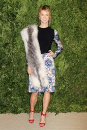 Mackenzie Davis – 2015 CFDA/Vogue Fashion Fund Awards in New York City