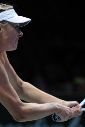 Maria Sharapova – 2015 WTA Finals in Singapore – Semi-Final