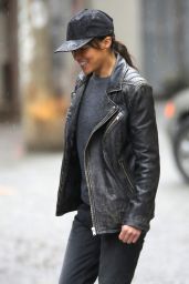 Michelle Rodriguez - Filmed a Scene Deep in the Alleyways of Chinatown in Vancouver 11/16/2015