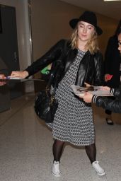 Saoirse Ronan at LAX Airport, November 2015