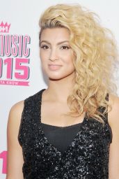 Tori Kelly – You Oughta Know Concert in New York City, November 2015