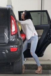 Vanessa Hudgens in Tight Jeans - Leaving 