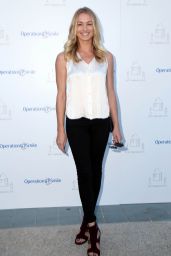 Yvonne Strahovski - Petit Maison Chic Fashion Show Honoring Operation Smile in Beverly Hills, November 2015