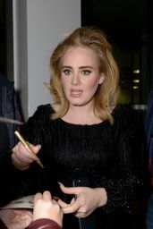 Adele at Airport Cologne/Bonn After Her Performance for the RTL Television Broadcast of 2015