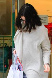 Anne Hathaway - Leaving a Lingerie Store in Beverly Hills, December 2015