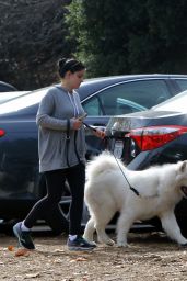 Ariel Winter - Walking Her Dog in Los Angeles, December 2015