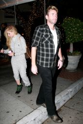 Avril Lavigne Leaving the Sunset Marquis in West Hollywood, December 2015