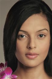 Bidita Bag Wallpapers and Pics - Bollywood Actress and Indian Super Model