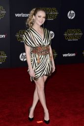 Billie Lourd – Star Wars: The Force Awakens Premiere in Hollywood