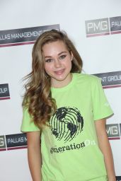 Brec Bassinger - 2015 Toy Wrap Party Supporting GenerationOn in Studio City 