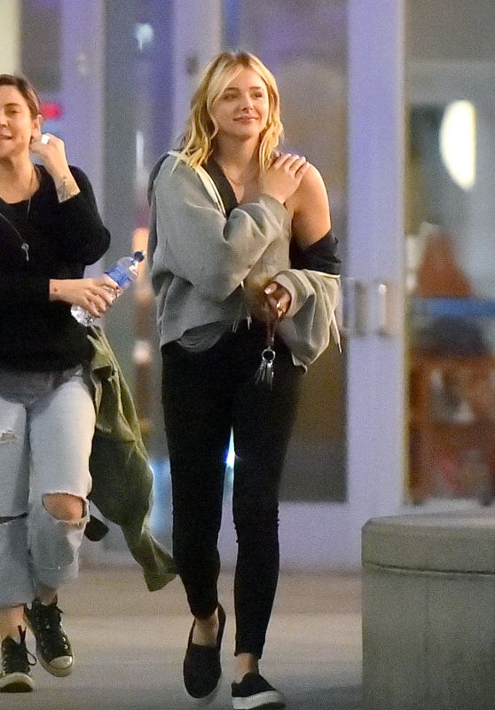 Chloë Moretz in Leggings - 'ArcLight Cinemas' in Hollywood ...