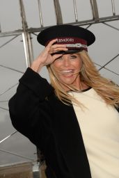 Christie Brinkley - The Empire State Building 
