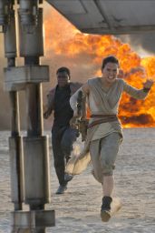 Daisy Ridley - Star Wars: The Force Awakens Poster, Stills and Promos 2015