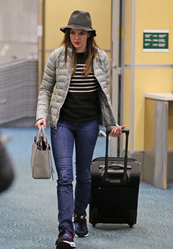Danielle Panabaker at Vancouver International Airport, December 2015