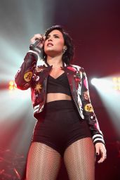 Demi Lovato - Hot 99.5