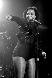 Demi Lovato Performs at WiLD 94.9