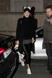 Gigi and Bella Hadid Night Out Style - Paris, France, December 2015