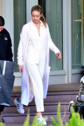 Gigi Hadid Wearing All White - Out in Beverly Hills, 12/23/2015 