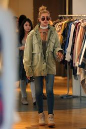 Hailey Baldwin in Tight Jeans - Shopping in Beverly Hills, December 2015