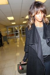 Halle Berry at Los Angeles International Airport, 12/9/2015