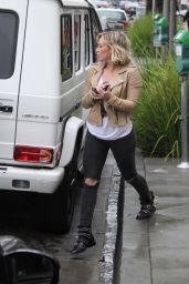 Hilary Duff Chops Off Her Hair - Out in Beverly Hills 12/23/2015 