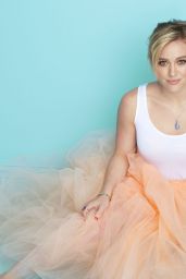 Hilary Duff - Redbook Magazine February 2016 Photos