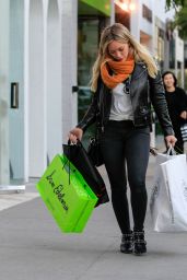 Hilary Duff - Shopping in Beverly Hills 12/12/2015