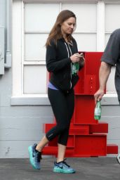Hilary Swank Booty in Leggings - Leaving a Gym in Los Angeles 12/24/2015