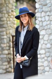 Jessica Alba - Out in Beverly Hills, 11/30/2015