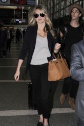 Kate Upton at LAX Airport, December 2015