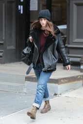 Keira Knight Street Style - Out in New York City, 12/26/2015