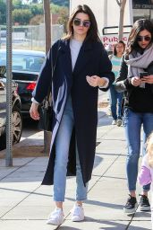 Kendall Jenner Street Style - Out in LA 12/19/2015 
