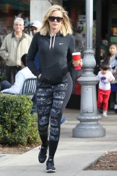 Khloe Kardashian in Leggings - Leaving Starbucks in Calabasas 12/19/2015