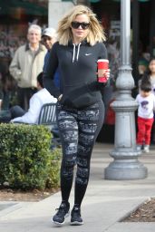 Khloe Kardashian in Leggings - Leaving Starbucks in Calabasas 12/19/2015